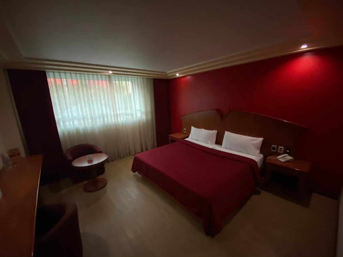 Hotel Maria Rico เม็กซิโกซิตี้ ภายนอก รูปภาพ